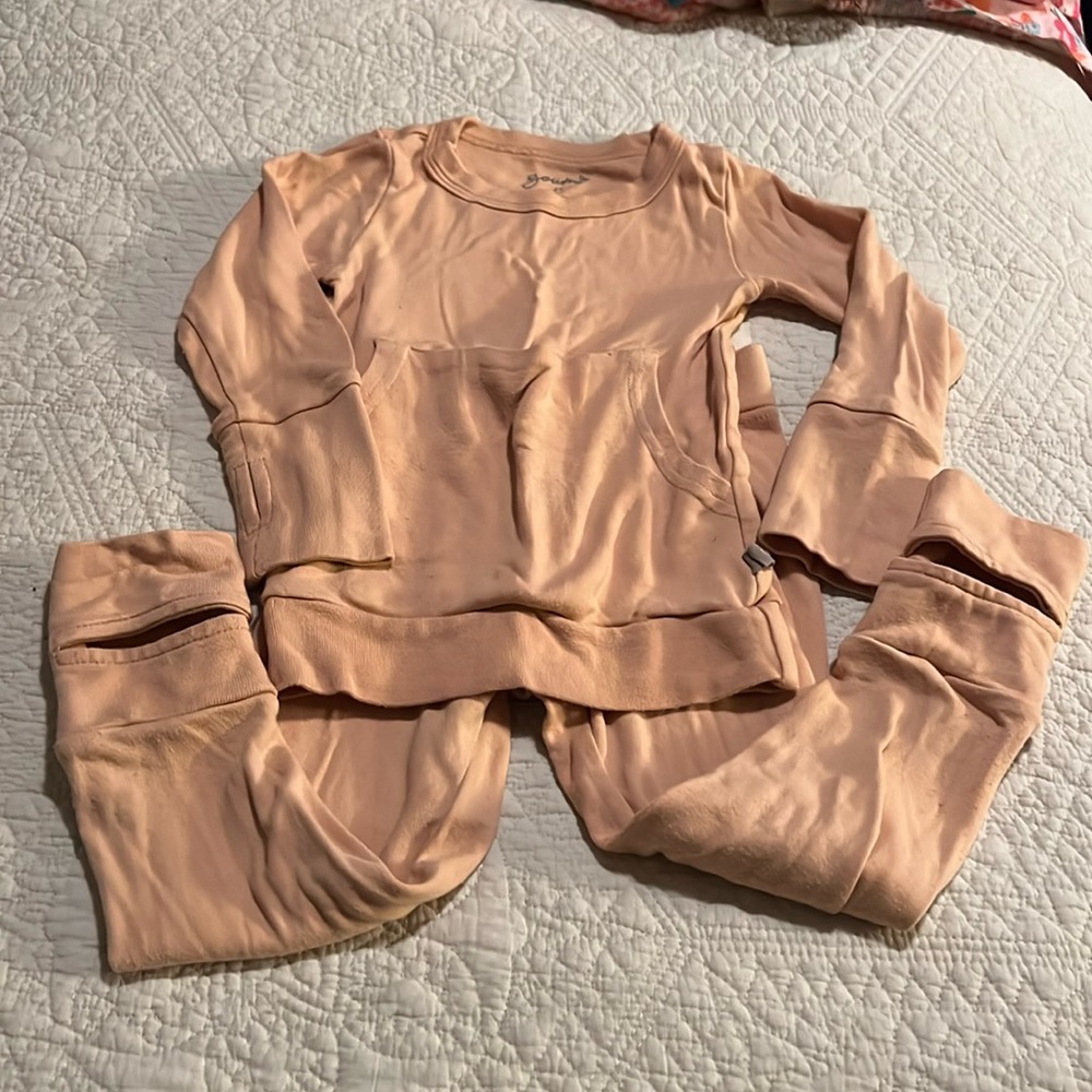 Goumikids 2 piece jogger set 2T